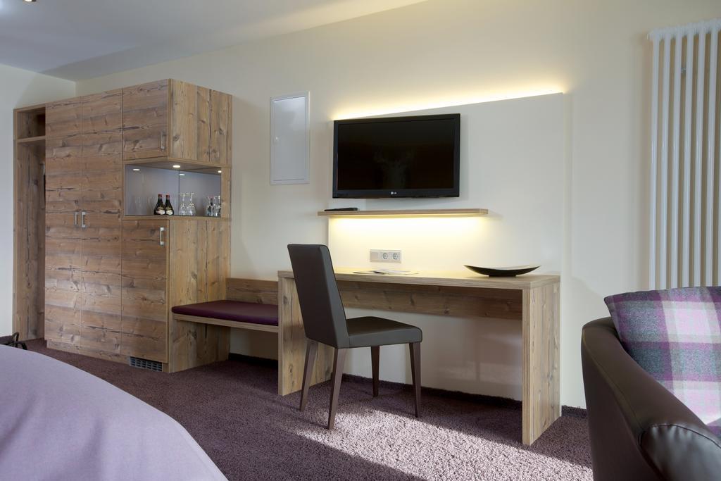 Hotel Heselbacher Hof Baiersbronn Dış mekan fotoğraf